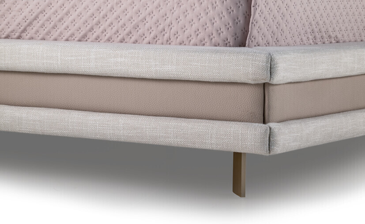 Cama Maui Estofada em Madeira Maciça | Elegância e Conforto | Davi Decor