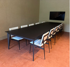 Mesa de Jantar Fazana – Design Sofisticado em Alumínio Fundido