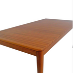 Mesa de Jantar Ibiza em Madeira – Design Contemporâneo com Alumínio Fundido